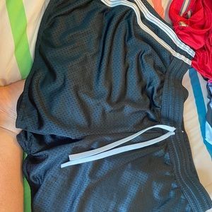 Women’s basketball shorts